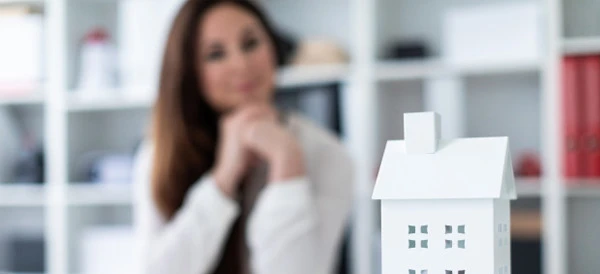 Rôle négociateur vente immobilière : Quelle formation pour devenir négociateur immobilier ? - SAFTI Recrutement
